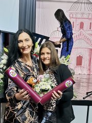 Tijama Medic i Nevena Kovacevic.jpg